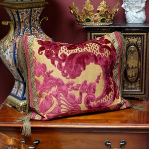 Antique Pillow Cisele Cut Velvet 17th Century Antique Renaissance Textile Venetian Cushion