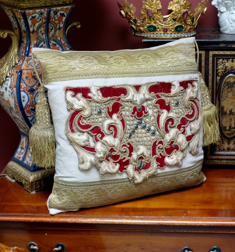 Antique Pillow 17th Century Stumpwork Panel Gold Etsy UK