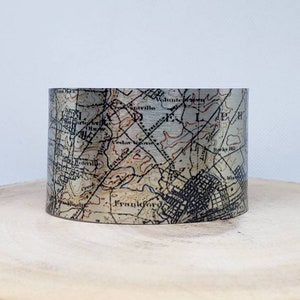 Philadelphia Pennsylvania 1899 Map Cuff Bracelet. Vintage print map cuff, unique design gift for her or him by Enliven Natural.