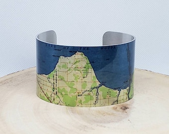 Lake in the Woods Minnesota. Unique vintage map design gift for her or him by Enliven Natural