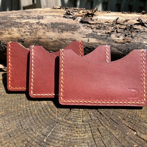 Divers portefeuilles viking en cuir rouge héritage 8 cartes avec poche frontale