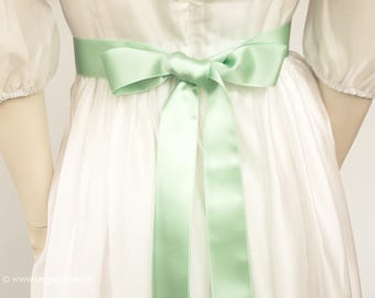 Satin ribbon to tie a belt. Many shades of green: petrol, sage, mint, dark green. 100 colors, 3 widths, Swiss quality. All sizes, yard goods
