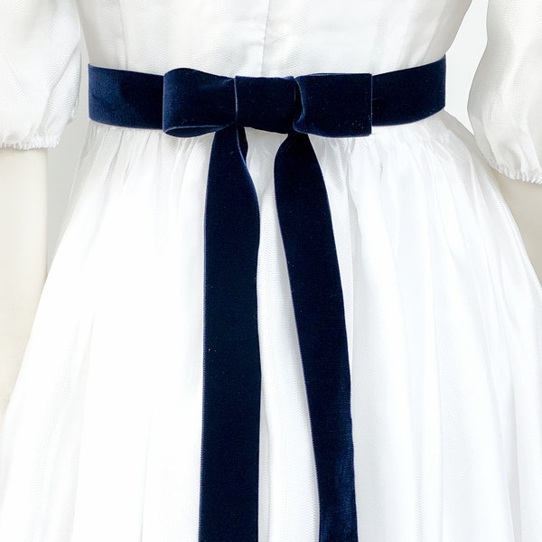 Blue velvet belt with perfect bow in light blue, dark blue, dusty blue. 72 colors, 3 widths. Swiss quality for your wedding dress, ballgown