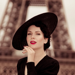 Black Ladies Hat Fascinator Vintage 