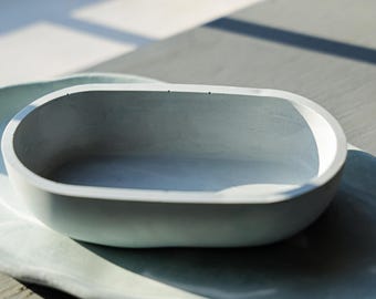 Handmade Eco-Resin Decorative Bowl (Shallow, Oblong)
