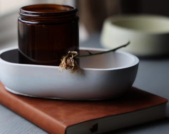 Handmade Eco-Resin Decorative Bowl (Shallow, Oblong)