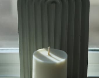 Handmade Eco-Resin Display Tray (U-Shaped, Arch)