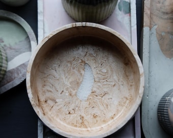 Handmade Eco-Resin Decorative Bowl (Shallow, Wide-Base)