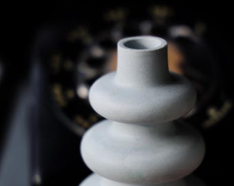 Handmade Eco-Resin Decorative Organic Curve Vase