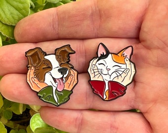 Katzenliebhaber- und Hundeliebhaber-Pins.