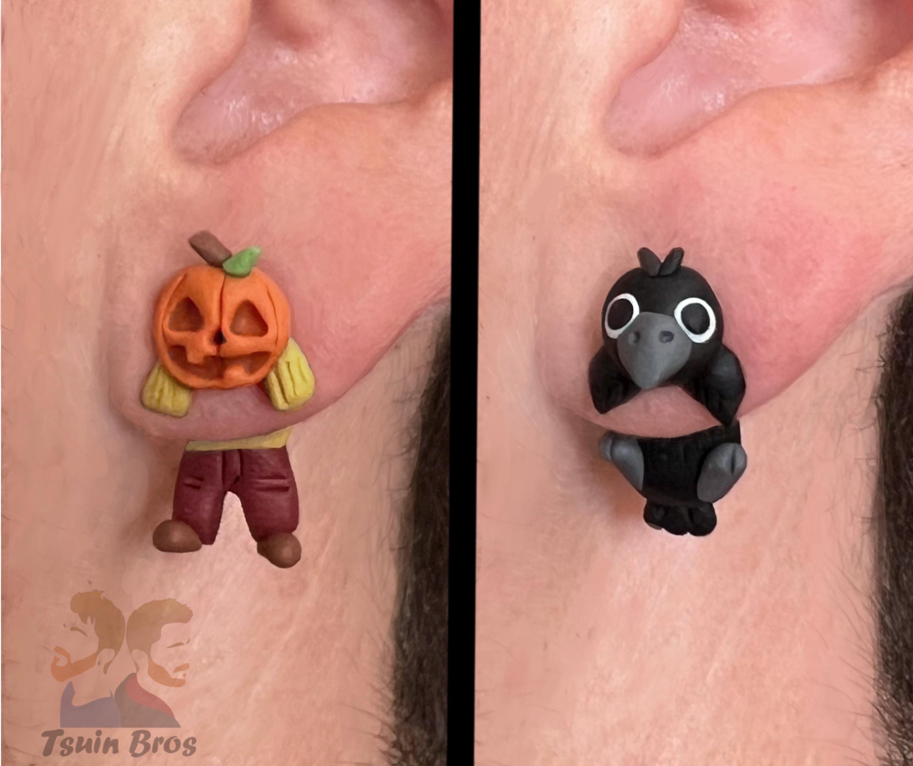 Scarecrow and Crow Stud Earrings – Handcrafted Polymer Clay Earrings – Hypoallergenic Lightweight Gift for Terror Lovers