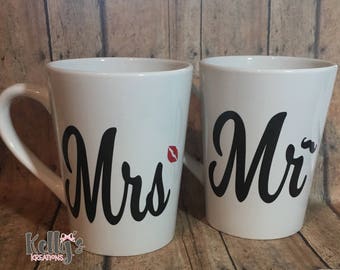 Coffee mugs-mr and mrs coffee mugs- wedding gifts-personalized wedding gift-coffee wedding mugs-Mr and Mrs coffee cups-wedding shower gift.