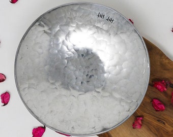 Hammered Aluminium 10th Wedding Anniversary Bowl: Large Metal Catch-All Dish