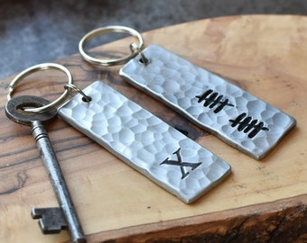 Aluminum Key Chain for 10th Anniversary Gift 10 Year Tin Keyring Wedding Gift for Wife and Husband Personalized Couples Gift Ready to Ship