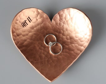 Hammered Copper Heart Dish, 7th Anniversary Gift, Artisan Crafted