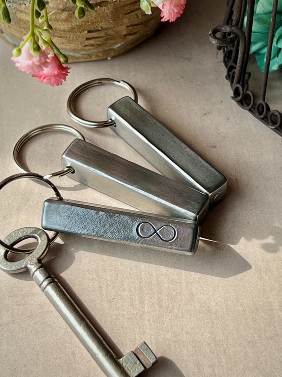 Customized Aluminum Bottle/ Can Opener Keychain Rings