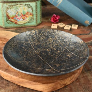 Traditional Iron Bowl with Geometric Pattern Personalized 6th Anniversary Forged, Decorative Centerpiece Dish, Housewarming gift for couple