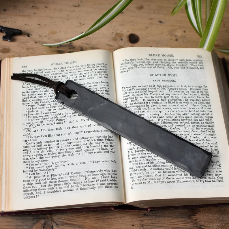 Personalised 6th Anniversary Raw Finish Iron Gift Hand Forged Metal Engraved Bookmark with Real Leather Tassel Bookmark Gift for Husband Blank Bookmark