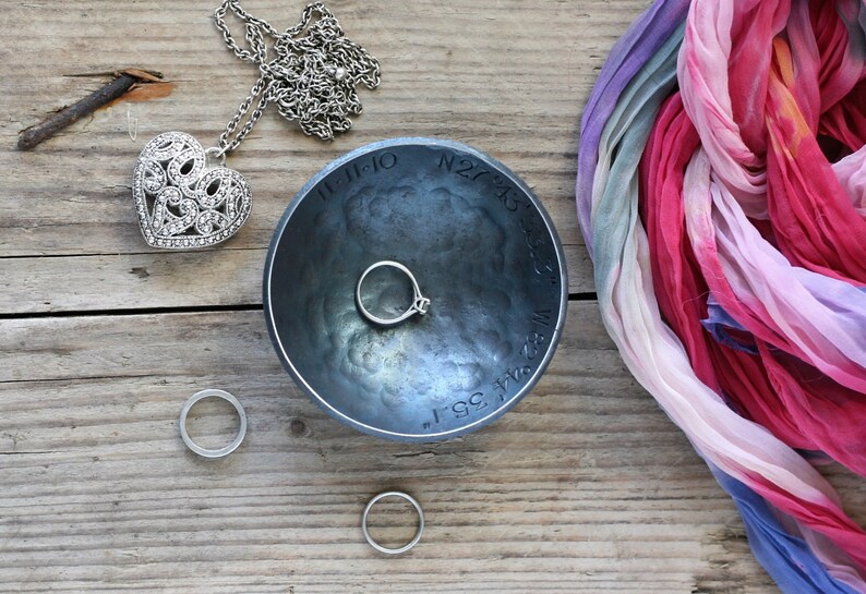 6th Anniversary gift for her Jewellery bowl for wife and husband 1 Iron Bowl personalized ring dish gift for iron wedding anniversary