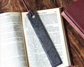 Personalised 6th Anniversary Raw Finish Iron Gift - Hand Forged Metal Engraved Bookmark with Real Leather Tassel Bookmark Gift for Husband