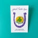 see more listings in the Pins Porte-clés Autocollants section