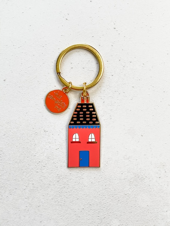 huecompleteme House Keychain Little Pink House Keyring House Keyring Gold Keychain Accessories for Car Keys Enamel Illustrated Keyring New House Gift