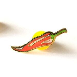 Custom Enamel Parrot Lapel Pins - Custom Enamel Pins