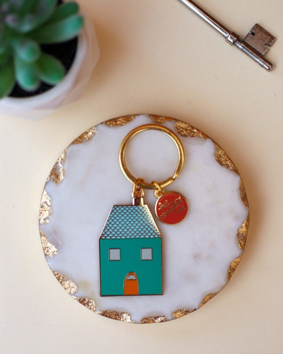 huecompleteme House Keychain Little Teal House Keyring House Keyring Accessories for Car Keys Enamel Illustrated Keyring New House Gift Realtor Accessory