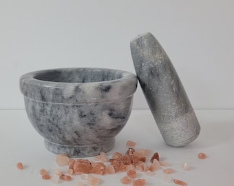 Marble Mortar and Pestle | Gorgeous Hand Made Kitchenware | Herb & Spice Grinder | Essential Giftware