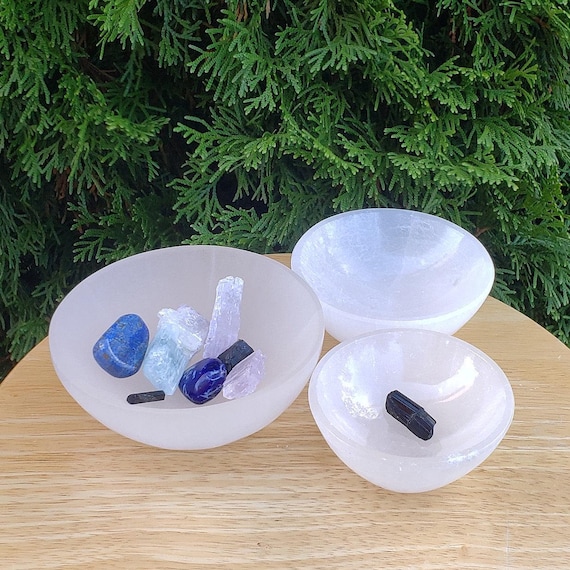 Selenite Crystal Bowl, Polished Selenite Dish, Premium Crystal Charging Bowl, Energy Crystal, Healing Stones, Crown Chakra Crystal, Handmade