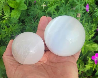 Selenite Crystal Sphere, Small 4.7cm  , Medium 5.5cm, Large 7.5cm or XL 8cm, Pick Your Size, Premium Quality Polished, Healing Gemstone Ball