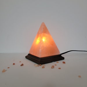 Himalayan Salt Lamp, Pink Salt Lamp, 100% Pure and Authentic Natural