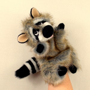 Raccoon Reddish Hand puppet. Funny raccoon for home puppet theater. Hand puppet theater for children. Marionette glove raccoon. Bibabo.