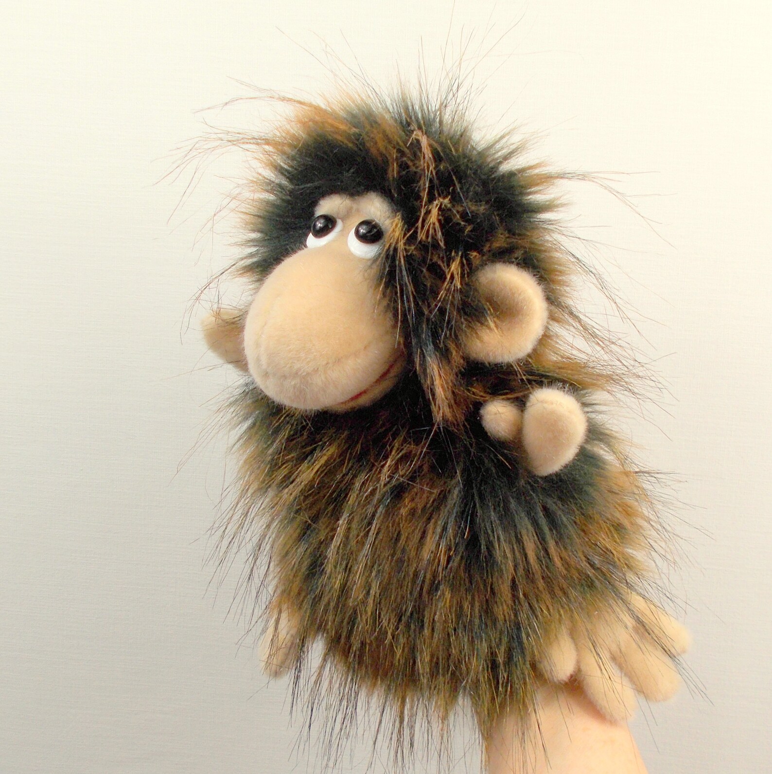 shaggy puppet