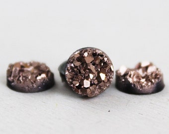 10 pieces - Druzy cabochons - 8 mm - brown