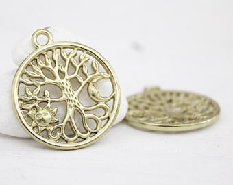 10 Stück - Baum Amulette - gold