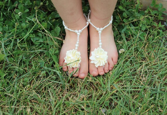 girls barefoot sandals