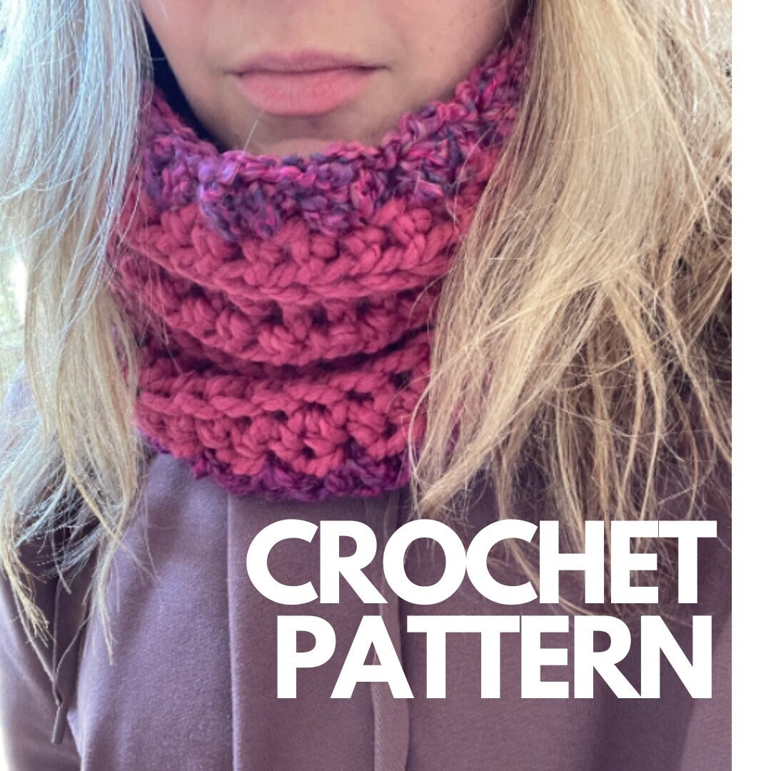 Crochet Pattern // Chunky Unique Cowl // Easy Puff Stitch Fuzzy Trim ...