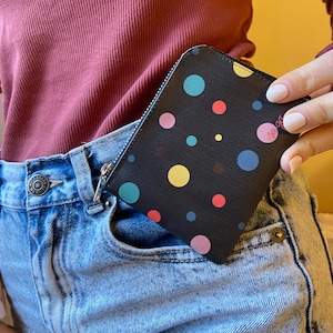 Cartera de lunares
