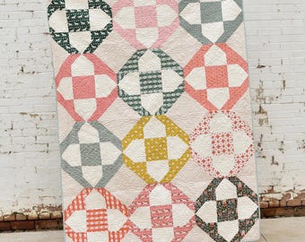 Padrão de colcha Jolene em PDF da Villa Rosa Designs