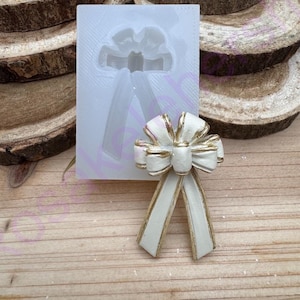 Single miniature gift Bow handmade Silicone mold for fondant-resin-crafts-Clay-Jewelry making-candy-chocolate-Christmas bow and more (SMALL)