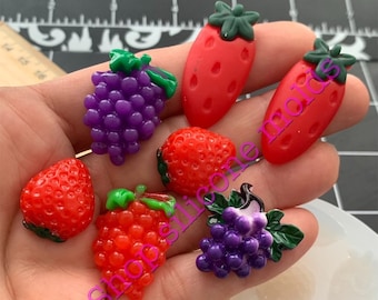 Grapes and strawberries-fruit-handmade silicone mold for Fondant-Resin-crafts-clay-Jewelry making-chocolate-candy-plaster-hot glue and more.