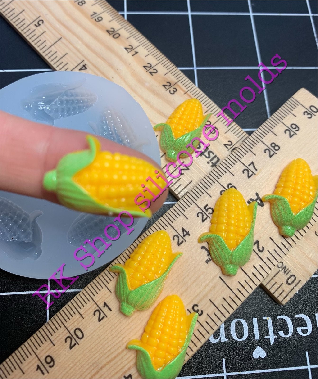 Large Corn 1 Cavity Silicone Mold 1341