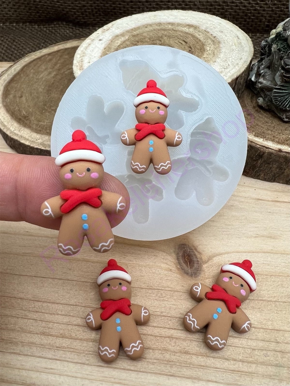 Gingerbread Person Holiday Shaker Mold with Fitted Shaker Film for UV and  Epoxy Resin Art