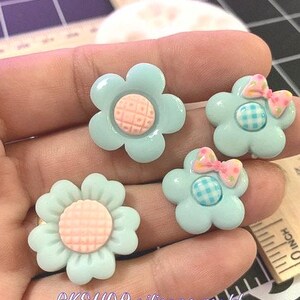 Flower silicone mold-spring flowers for Fondant-Resin-polymer Clay-Candy-Jewelry-handcrafts-chocolate-wax-soap embeds-handmade molds.