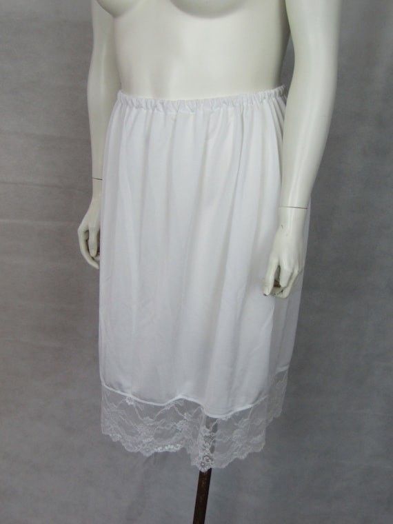 Size S 14 16 Plus Size White Half Slip underskirt With Lace Trim 21long Etsy