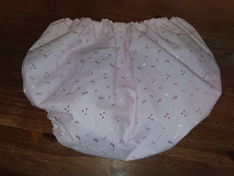 50/52 Hip Pink Broderie Anglaise covered Clear Plastic waterproof Pants FREE Delivery image 2