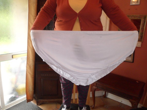 NEW - Super Size Full Briefs/ Knickers/Panties/underwear Size 10XL/ 80-100  Hips