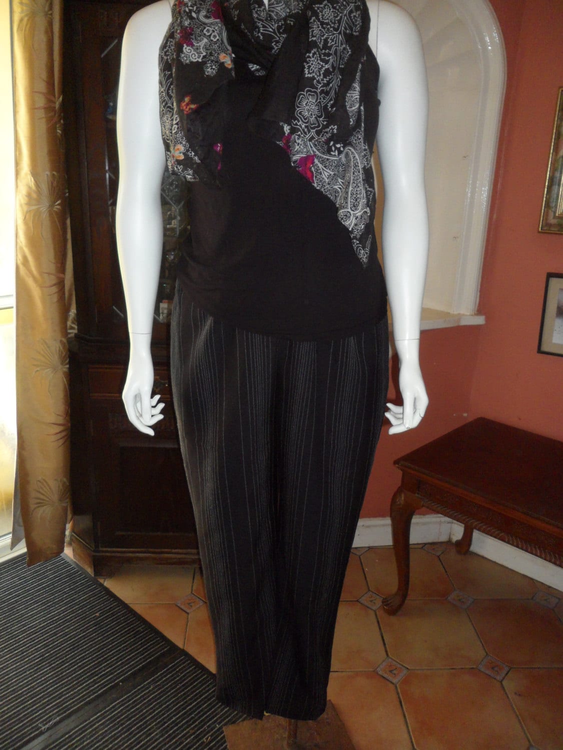 Plus Size Ladies Black and White 