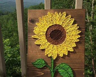 MADE TO ORDER- Sunflower String Art Sign, Sunflower wall art, Flower Decor, Gift for Her, Handmade Floral Art, Valentine's Day, Mothers Day